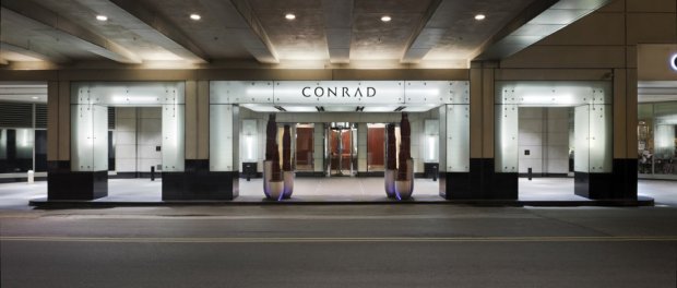 Entrance-II-1100x470.jpg Conrad Chicago Hotel